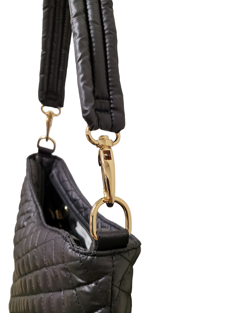 ClaraNY Lightweight Quilted Crossbody Hobo Bag Color Black